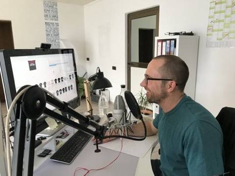 Daniel bei der Arbeit klein